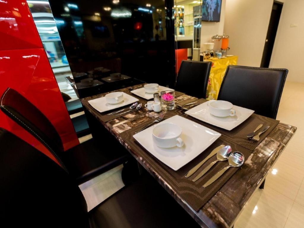Euro Luxury Pavillion Pratunam Bangkok Extérieur photo