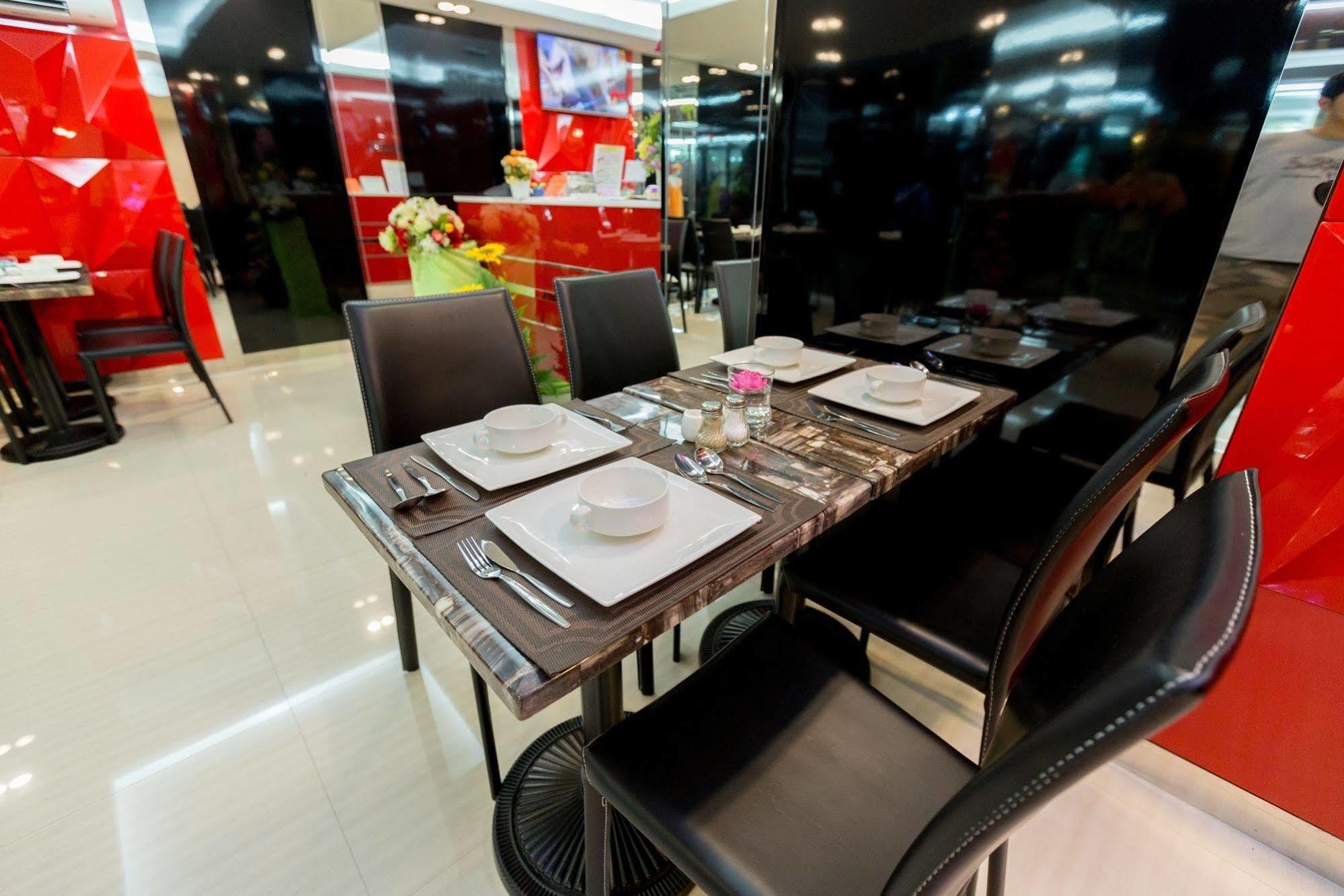 Euro Luxury Pavillion Pratunam Bangkok Extérieur photo
